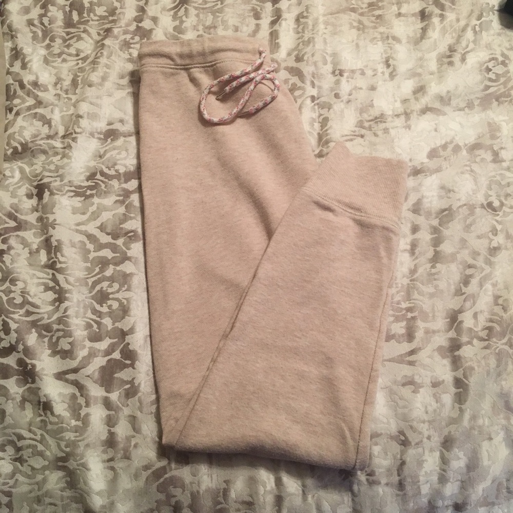 aerie cream joggers